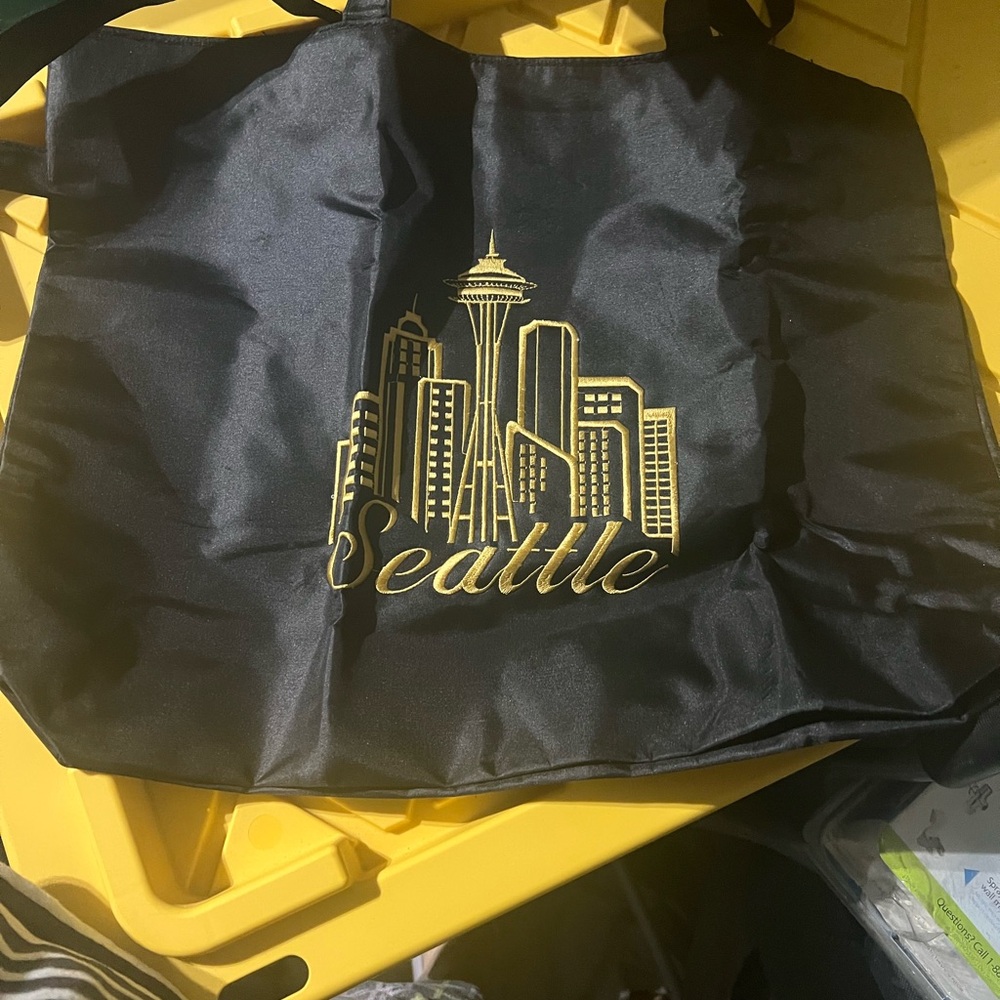 Seattle tote